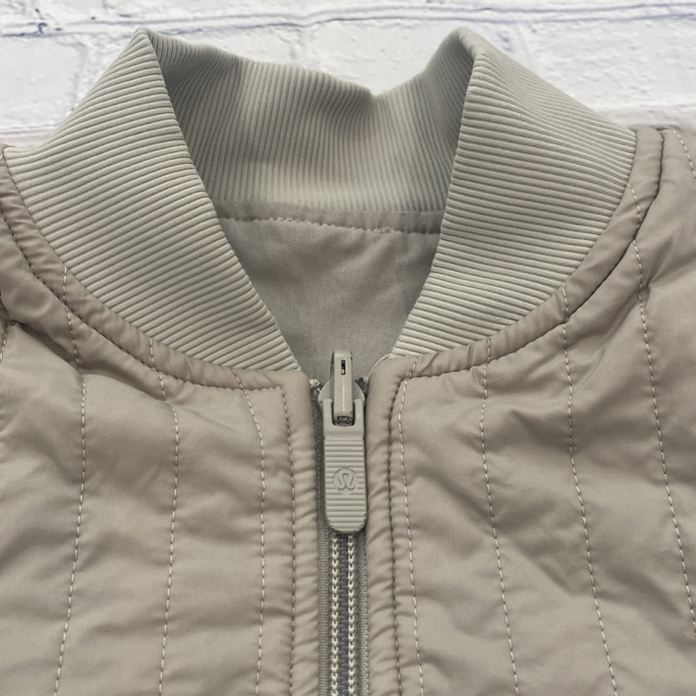 Lululemon Non-Stop Bomber Jacket - Picture 4 of 16